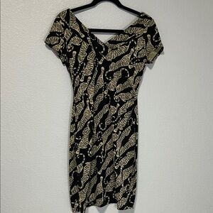 Diane Von Furstenberg Black and Cream Tiger Print Mini Dress
